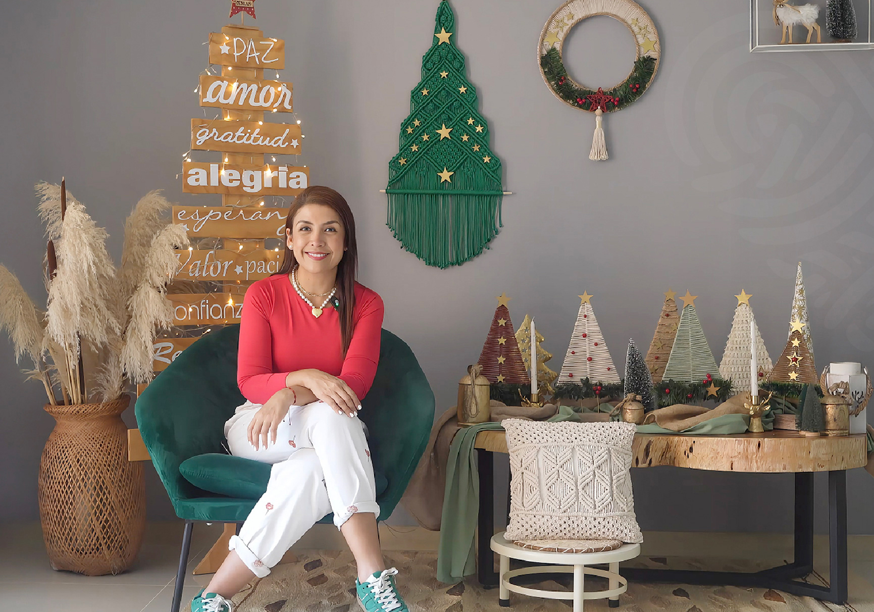 Decoración navideña en macramé.